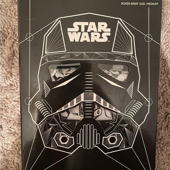 Star Wars - Picture 1 of 2